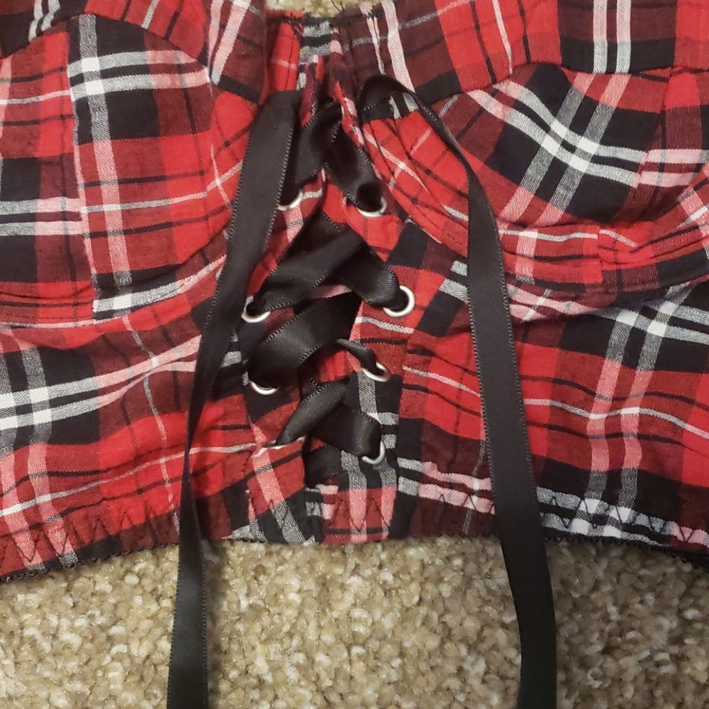 Blackheart Bustier Top - Picture 3 of 8